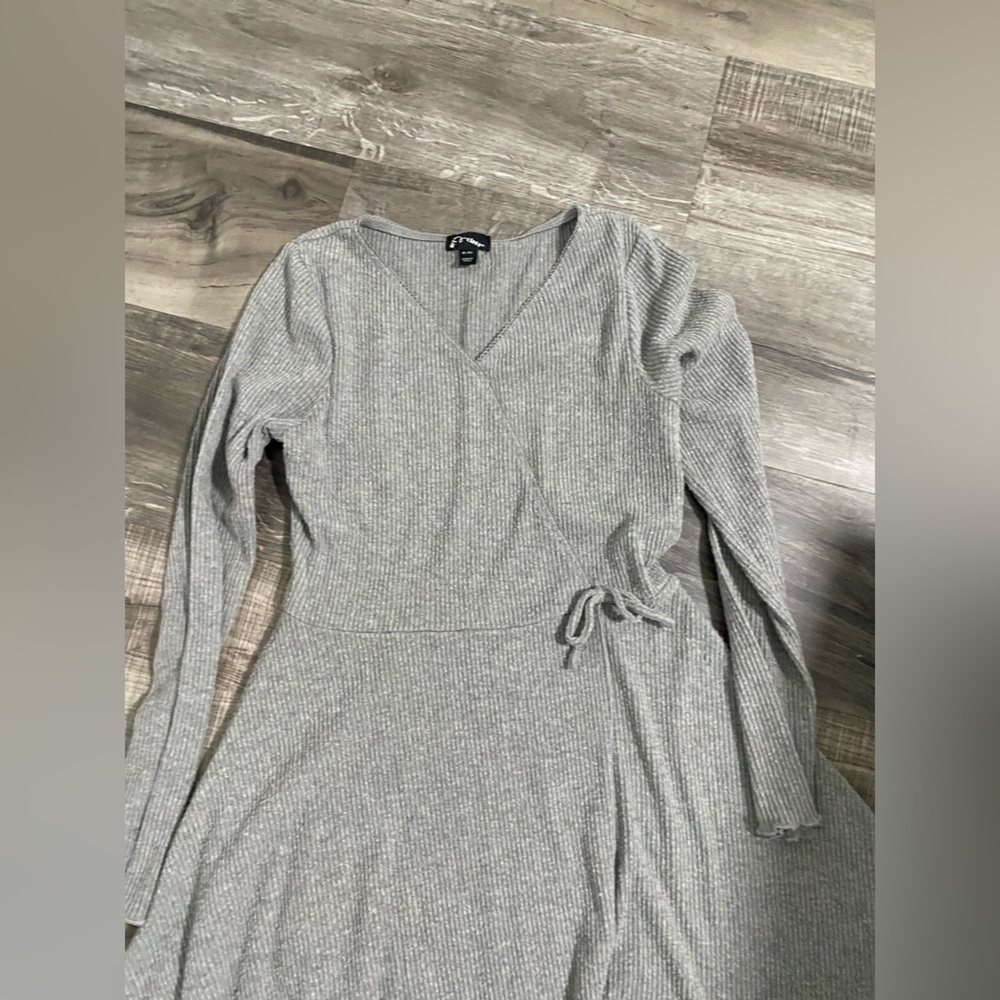Art Class Girls  Gray Ribbed Knit  Dress size 14/16